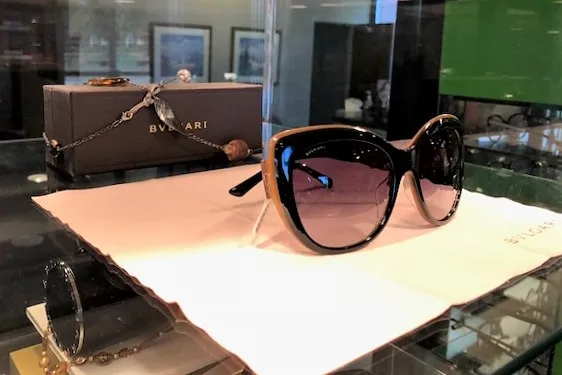 Protect Your Eyes From Sun Damage: How to Pick the Perfect Pair of Sunglasses